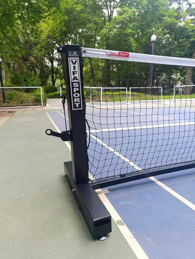 Tiêu chuẩn trụ lưới Pickleball quốc tế