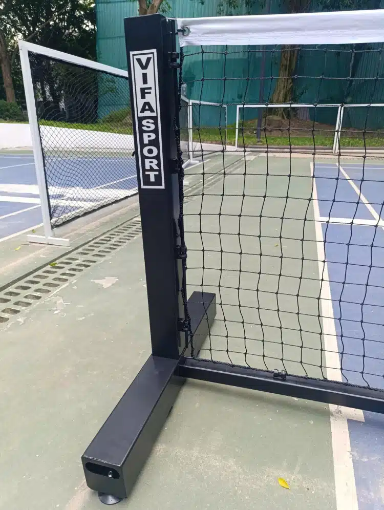 chọn trụ lưới Pickleball chuẩn